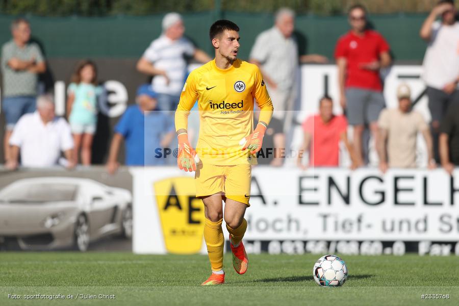Matteo Bignetti, Main-Echo Arena, Alzenau, 30.07.2022, HEL, sport, action, Fussball, Juli 2022, Saison 2022/2023, Lotto Hessenliga, SGE, FCB, Eintracht Frankfurt U21, FC Bayern Alzenau - Bild-ID: 2335768