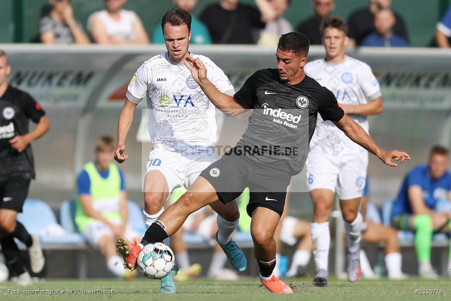 Emir Sejdovic, Main-Echo Arena, Alzenau, 30.07.2022, HEL, sport, action, Fussball, Juli 2022, Saison 2022/2023, Lotto Hessenliga, SGE, FCB, Eintracht Frankfurt U21, FC Bayern Alzenau - Bild-ID: 2335776 Emir Sejdovic, Main-Echo Arena, Alzenau, 30.07.2022, HEL, sport, action, Fussball, Juli 2022, Saison 2022/2023, Lotto Hessenliga, SGE, FCB, Eintracht Frankfurt U21, FC Bayern Alzenau - Bild-ID: 2335776