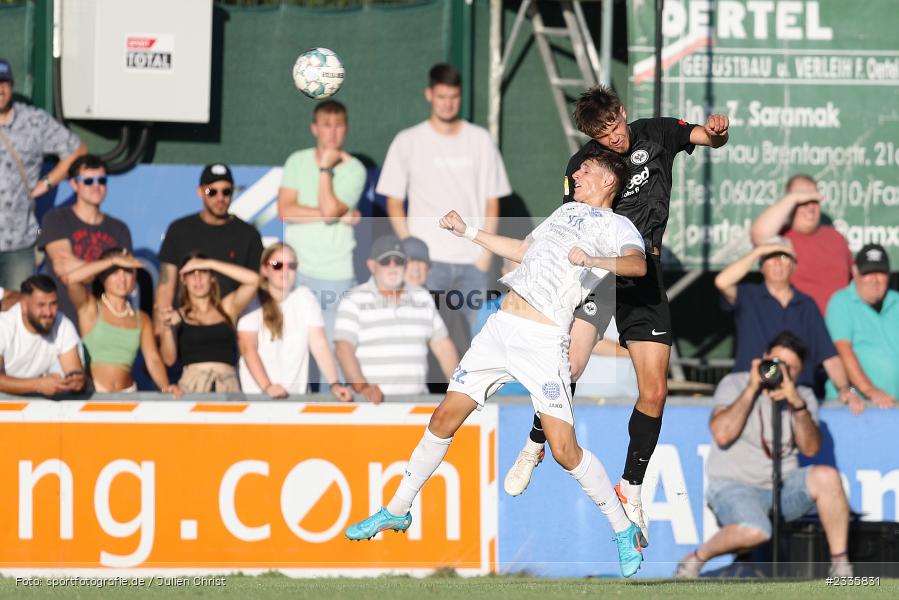 Fynn Otto, Main-Echo Arena, Alzenau, 30.07.2022, HEL, sport, action, Fussball, Juli 2022, Saison 2022/2023, Lotto Hessenliga, SGE, FCB, Eintracht Frankfurt U21, FC Bayern Alzenau - Bild-ID: 2335831 Fynn Otto, Main-Echo Arena, Alzenau, 30.07.2022, HEL, sport, action, Fussball, Juli 2022, Saison 2022/2023, Lotto Hessenliga, SGE, FCB, Eintracht Frankfurt U21, FC Bayern Alzenau - Bild-ID: 2335831