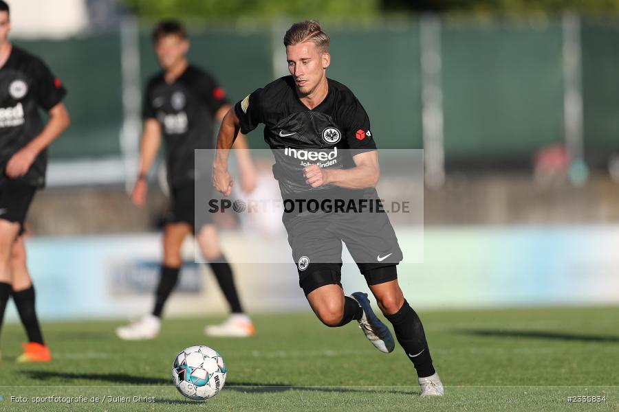 Maximilian Brauburger, Main-Echo Arena, Alzenau, 30.07.2022, HEL, sport, action, Fussball, Juli 2022, Saison 2022/2023, Lotto Hessenliga, SGE, FCB, Eintracht Frankfurt U21, FC Bayern Alzenau - Bild-ID: 2335834 Maximilian Brauburger, Main-Echo Arena, Alzenau, 30.07.2022, HEL, sport, action, Fussball, Juli 2022, Saison 2022/2023, Lotto Hessenliga, SGE, FCB, Eintracht Frankfurt U21, FC Bayern Alzenau - Bild-ID: 2335834