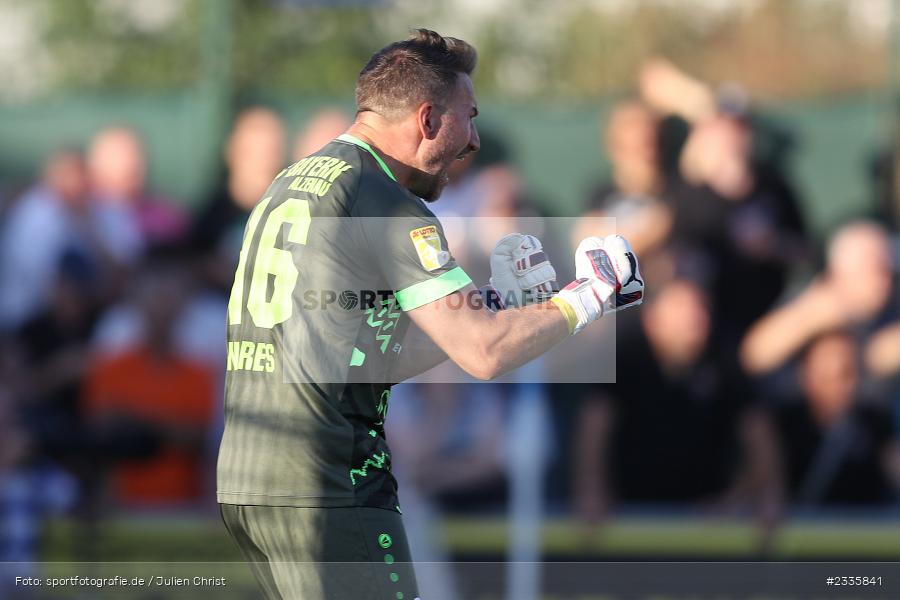 Daniel Endres, Main-Echo Arena, Alzenau, 30.07.2022, HEL, sport, action, Fussball, Juli 2022, Saison 2022/2023, Lotto Hessenliga, SGE, FCB, Eintracht Frankfurt U21, FC Bayern Alzenau - Bild-ID: 2335841 Daniel Endres, Main-Echo Arena, Alzenau, 30.07.2022, HEL, sport, action, Fussball, Juli 2022, Saison 2022/2023, Lotto Hessenliga, SGE, FCB, Eintracht Frankfurt U21, FC Bayern Alzenau - Bild-ID: 2335841
