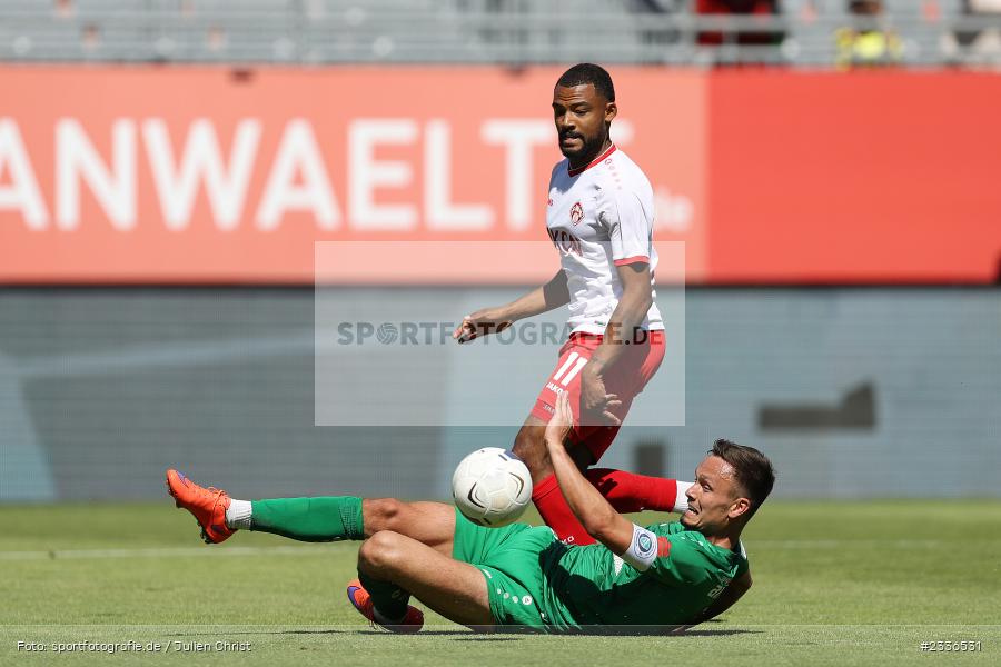 Fabrice Montcheu, FLYERALARM Arena, Würzburg, 06.08.2022, BFV, sport, action, Fussball, August 2022, Saison 2022/2023, RLB, Regionalliga Bayern, ANS, FWK, SpVgg Ansbach, FC Würzburger Kickers - Bild-ID: 2336531