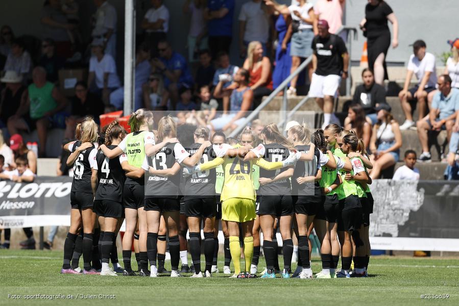 Mannschaftskreis, Sportgelände, Mainaschaff, 07.08.2022, DFB, sport, action, Fussball, August 2022, Saison 2022/2023, Am Eller, Freundschaftsspiele, Frauen, Eintracht in der Region, TSG, SGE, TSG Hoffenheim, Eintracht Frankfurt - Bild-ID: 2336639 Mannschaftskreis, Sportgelände, Mainaschaff, 07.08.2022, DFB, sport, action, Fussball, August 2022, Saison 2022/2023, Am Eller, Freundschaftsspiele, Frauen, Eintracht in der Region, TSG, SGE, TSG Hoffenheim, Eintracht Frankfurt - Bild-ID: 2336639