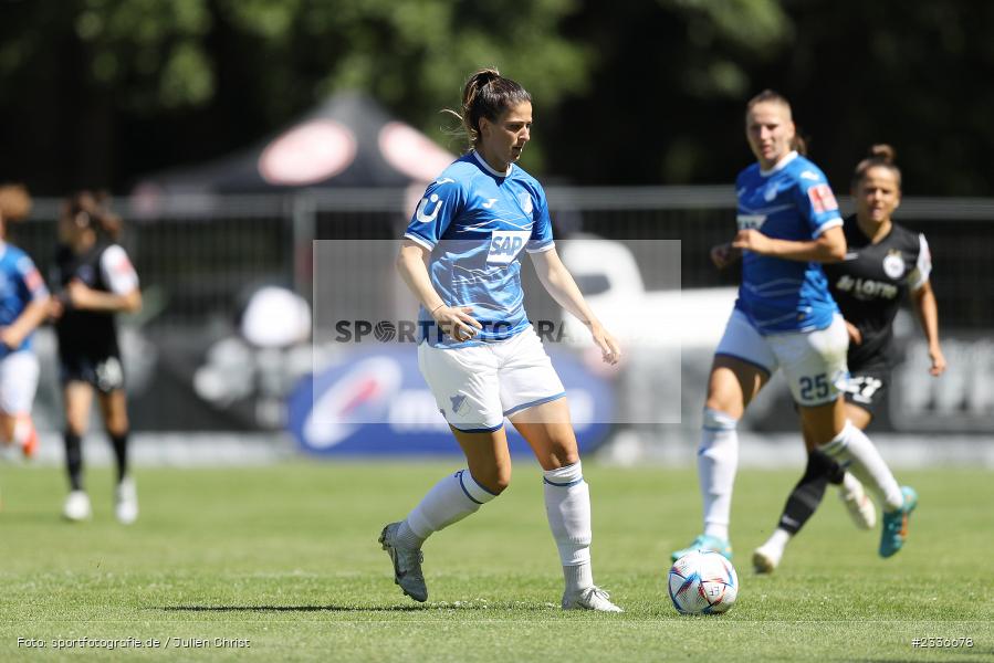 Chantal Hagel, Sportgelände, Mainaschaff, 07.08.2022, DFB, sport, action, Fussball, August 2022, Saison 2022/2023, Am Eller, Freundschaftsspiele, Frauen, Eintracht in der Region, TSG, SGE, TSG Hoffenheim, Eintracht Frankfurt - Bild-ID: 2336678 Chantal Hagel, Sportgelände, Mainaschaff, 07.08.2022, DFB, sport, action, Fussball, August 2022, Saison 2022/2023, Am Eller, Freundschaftsspiele, Frauen, Eintracht in der Region, TSG, SGE, TSG Hoffenheim, Eintracht Frankfurt - Bild-ID: 2336678