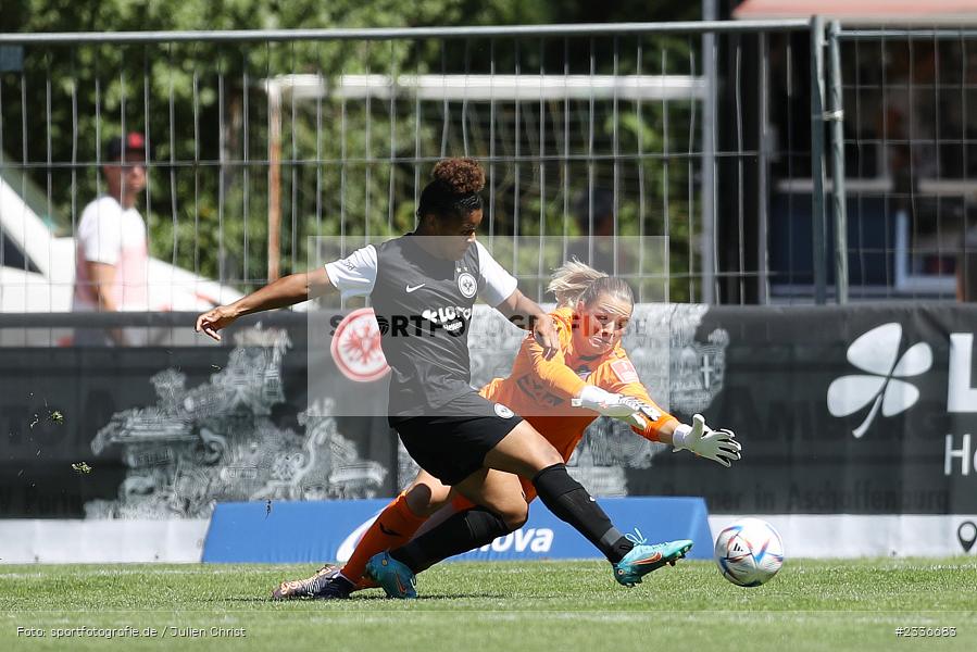 Shekiera Martinez, Sportgelände, Mainaschaff, 07.08.2022, DFB, sport, action, Fussball, August 2022, Saison 2022/2023, Am Eller, Freundschaftsspiele, Frauen, Eintracht in der Region, TSG, SGE, TSG Hoffenheim, Eintracht Frankfurt - Bild-ID: 2336683 Shekiera Martinez, Sportgelände, Mainaschaff, 07.08.2022, DFB, sport, action, Fussball, August 2022, Saison 2022/2023, Am Eller, Freundschaftsspiele, Frauen, Eintracht in der Region, TSG, SGE, TSG Hoffenheim, Eintracht Frankfurt - Bild-ID: 2336683