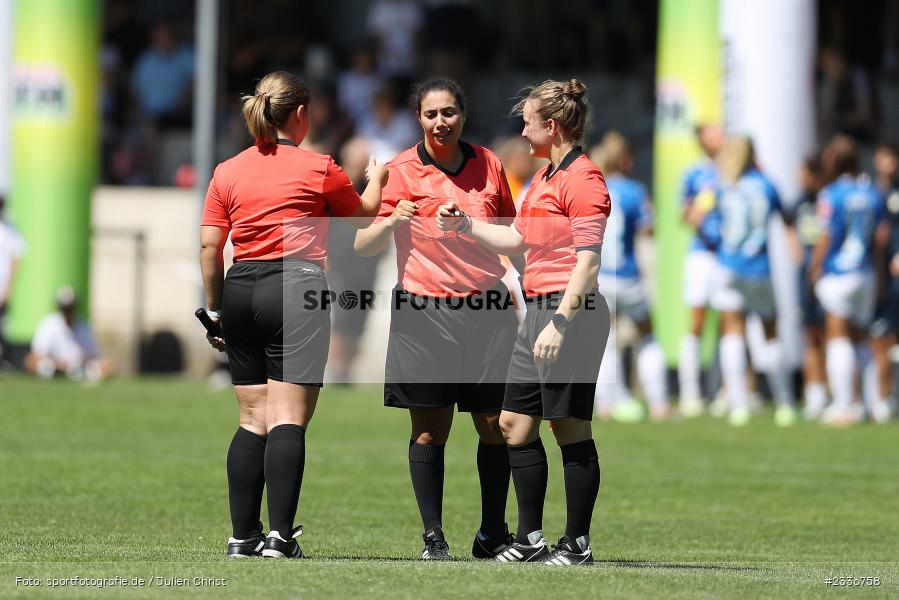 Schiedsrichter, Annika Hinrichs, Sportgelände, Mainaschaff, 07.08.2022, DFB, sport, action, Fussball, August 2022, Saison 2022/2023, Am Eller, Freundschaftsspiele, Frauen, Eintracht in der Region, TSG, SGE, TSG Hoffenheim, Eintracht Frankfurt - Bild-ID: 2336758