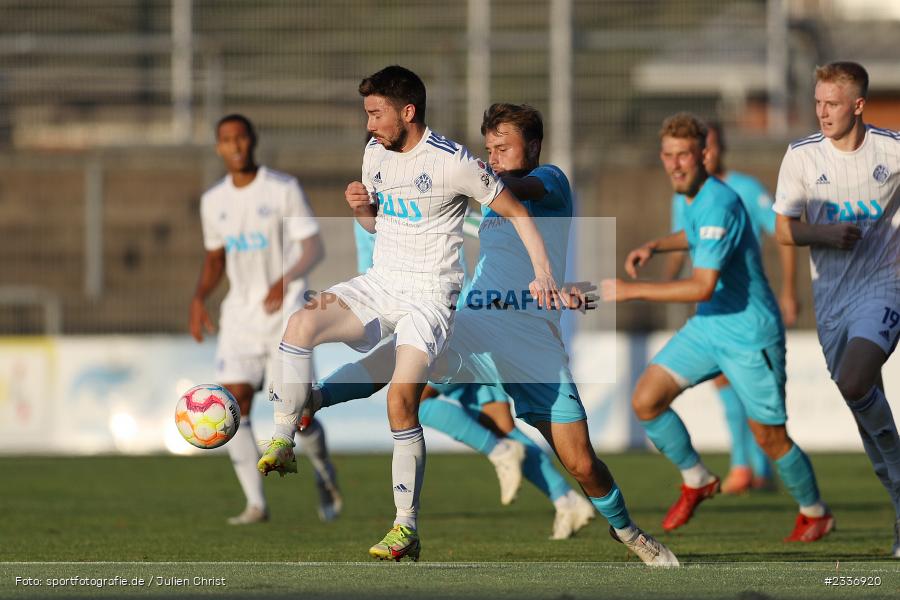 Philipp Beinenz, Stadion am Schönbusch, Aschaffenburg, 12.08.2022, BFV, sport, action, Fussball, August 2022, Saison 2022/2023, RB, Regionalliga Bayern, SGF, SVA, SpVgg Greuther Fürth II, SV Viktoria Aschaffenburg - Bild-ID: 2336920