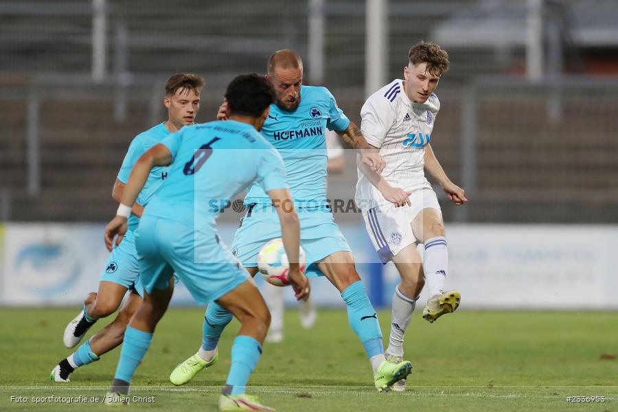Benedict Laverty, Stadion am Schönbusch, Aschaffenburg, 12.08.2022, BFV, sport, action, Fussball, August 2022, Saison 2022/2023, RB, Regionalliga Bayern, SGF, SVA, SpVgg Greuther Fürth II, SV Viktoria Aschaffenburg - Bild-ID: 2336953