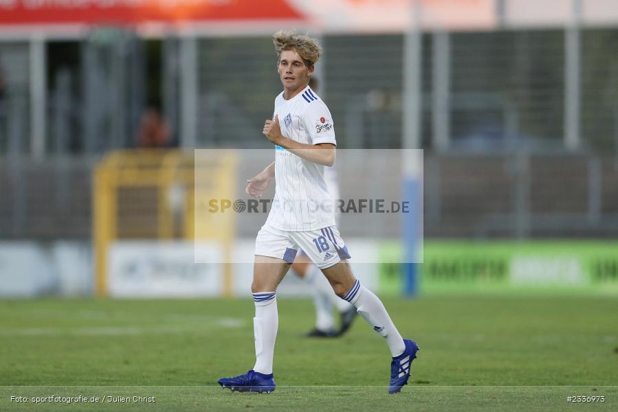 Kai Philipp, Stadion am Schönbusch, Aschaffenburg, 12.08.2022, BFV, sport, action, Fussball, August 2022, Saison 2022/2023, RB, Regionalliga Bayern, SGF, SVA, SpVgg Greuther Fürth II, SV Viktoria Aschaffenburg - Bild-ID: 2336973