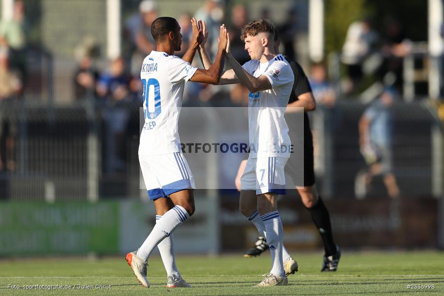 Felix Metzler, Stadion am Schönbusch, Aschaffenburg, 12.08.2022, BFV, sport, action, Fussball, August 2022, Saison 2022/2023, RB, Regionalliga Bayern, SGF, SVA, SpVgg Greuther Fürth II, SV Viktoria Aschaffenburg - Bild-ID: 2336998