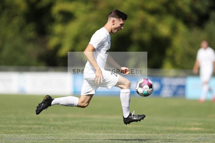 Paul Karle, Sportgelände, Karlburg, 13.08.2022, BFV, sport, action, Fussball, August 2022, Saison 2022/2023, Landesliga Nordwest, FCL, TSV, 1. FC Lichtenfels, TSV Karlburg - Bild-ID: 2337038