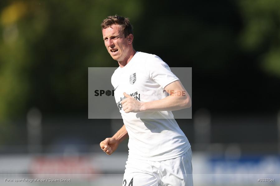 Sebastian Fries, Sportgelände, Karlburg, 13.08.2022, BFV, sport, action, Fussball, August 2022, Saison 2022/2023, Landesliga Nordwest, FCL, TSV, 1. FC Lichtenfels, TSV Karlburg - Bild-ID: 2337061
