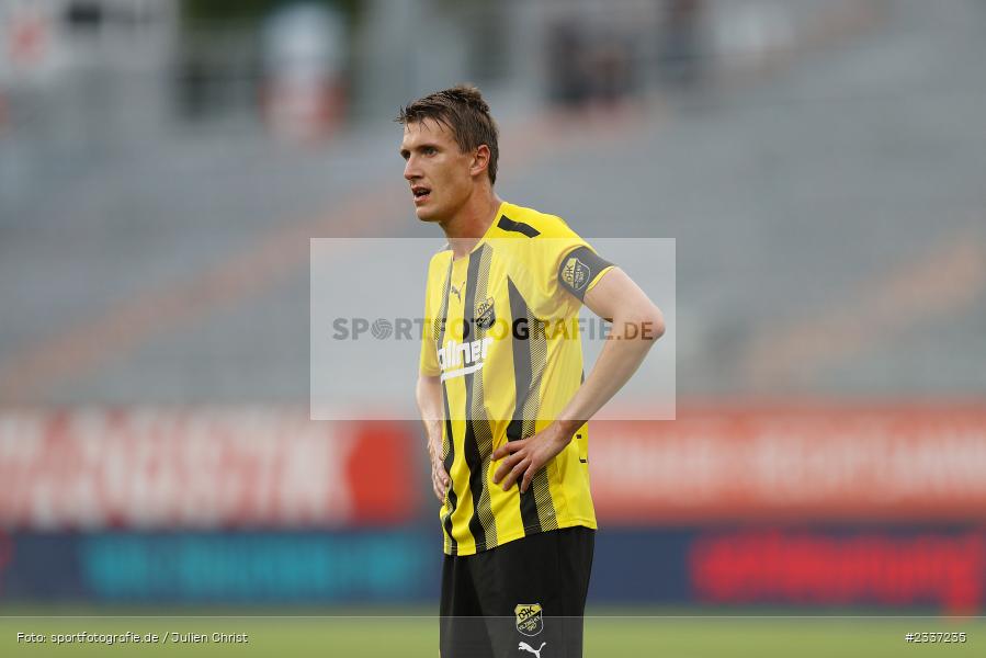 Christian Kufner, FLYERALARM Arena, Würzburg, 19.08.2022, BFV, sport, action, Fussball, August 2022, Saison 2022/2023, RLB, 7. Spieltag, Regionalliga Bayern, VIL, DJK, FWK, DJK Vilzing, FC Würzburger Kickers - Bild-ID: 2337235