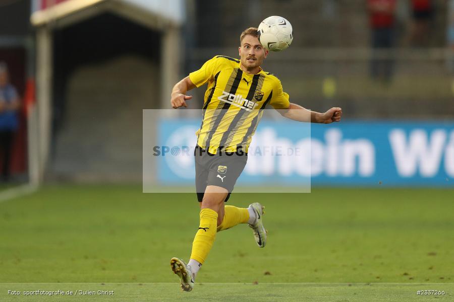 Tobias Hoch, FLYERALARM Arena, Würzburg, 19.08.2022, BFV, sport, action, Fussball, August 2022, Saison 2022/2023, RLB, 7. Spieltag, Regionalliga Bayern, VIL, DJK, FWK, DJK Vilzing, FC Würzburger Kickers - Bild-ID: 2337266