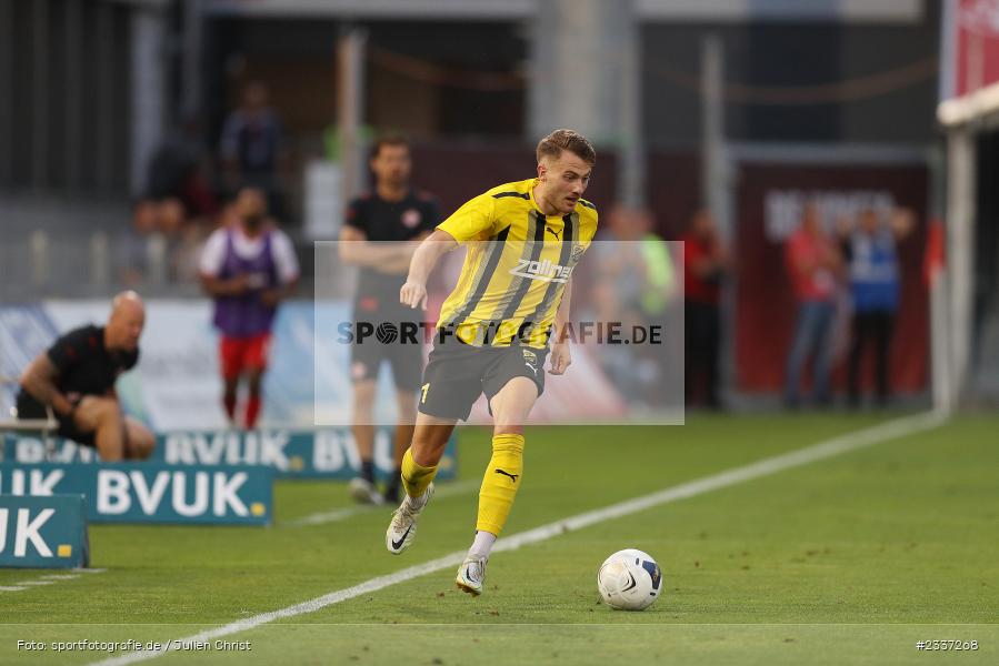 Tobias Hoch, FLYERALARM Arena, Würzburg, 19.08.2022, BFV, sport, action, Fussball, August 2022, Saison 2022/2023, RLB, 7. Spieltag, Regionalliga Bayern, VIL, DJK, FWK, DJK Vilzing, FC Würzburger Kickers - Bild-ID: 2337268