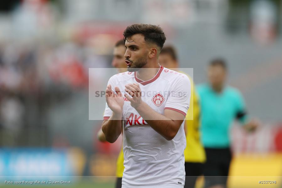 Dardan Karimani, FLYERALARM Arena, Würzburg, 19.08.2022, BFV, sport, action, Fussball, August 2022, Saison 2022/2023, RLB, 7. Spieltag, Regionalliga Bayern, VIL, DJK, FWK, DJK Vilzing, FC Würzburger Kickers - Bild-ID: 2337298 Dardan Karimani, FLYERALARM Arena, Würzburg, 19.08.2022, BFV, sport, action, Fussball, August 2022, Saison 2022/2023, RLB, 7. Spieltag, Regionalliga Bayern, VIL, DJK, FWK, DJK Vilzing, FC Würzburger Kickers - Bild-ID: 2337298
