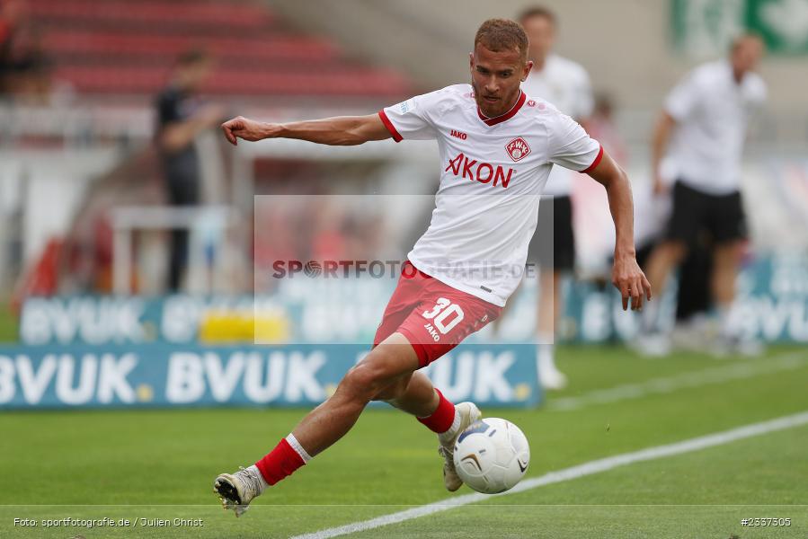 Benyas Solomon Junge-Abiol, FLYERALARM Arena, Würzburg, 19.08.2022, BFV, sport, action, Fussball, August 2022, Saison 2022/2023, RLB, 7. Spieltag, Regionalliga Bayern, VIL, DJK, FWK, DJK Vilzing, FC Würzburger Kickers - Bild-ID: 2337305