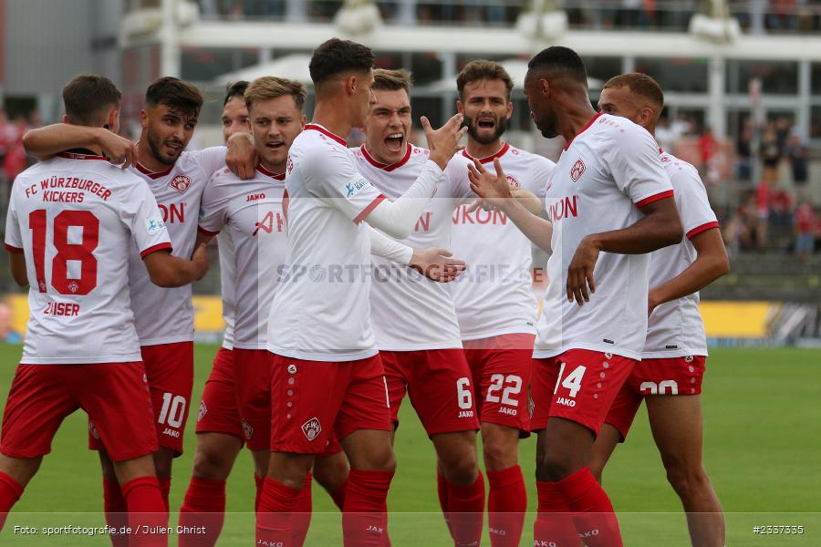 Maximilian Zaiser, Daniel Hägele, Thomas Haas, Dardan Karimani, Saliou Sané, Ivan Franjic, Marius Wegmann, FLYERALARM Arena, Würzburg, 19.08.2022, BFV, sport, action, Fussball, August 2022, Saison 2022/2023, RLB, 7. Spieltag, Regionalliga Bayern, VIL, DJK, FWK, DJK Vilzing, FC Würzburger Kickers - Bild-ID: 2337335 Maximilian Zaiser, Daniel Hägele, Thomas Haas, Dardan Karimani, Saliou Sané, Ivan Franjic, Marius Wegmann, FLYERALARM Arena, Würzburg, 19.08.2022, BFV, sport, action, Fussball, August 2022, Saison 2022/2023, RLB, 7. Spieltag, Regionalliga Bayern, VIL, DJK, FWK, DJK Vilzing, FC Würzburger Kickers - Bild-ID: 2337335