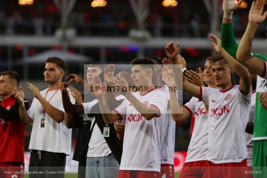 Ivan Franjic, FLYERALARM Arena, Würzburg, 19.08.2022, BFV, sport, action, Fussball, August 2022, Saison 2022/2023, RLB, 7. Spieltag, Regionalliga Bayern, VIL, DJK, FWK, DJK Vilzing, FC Würzburger Kickers - Bild-ID: 2337359