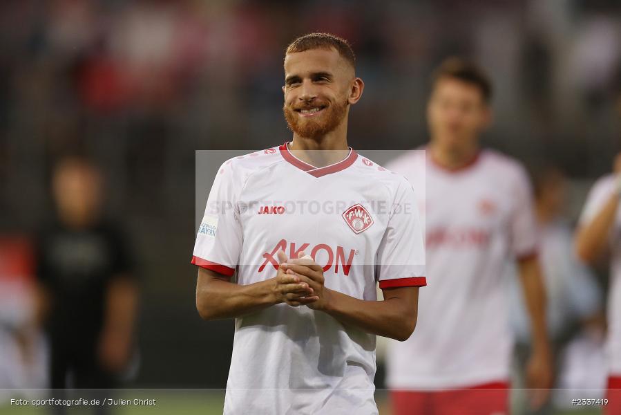 Benyas Solomon Junge-Abiol, FLYERALARM Arena, Würzburg, 19.08.2022, BFV, sport, action, Fussball, August 2022, Saison 2022/2023, RLB, 7. Spieltag, Regionalliga Bayern, VIL, DJK, FWK, DJK Vilzing, FC Würzburger Kickers - Bild-ID: 2337419