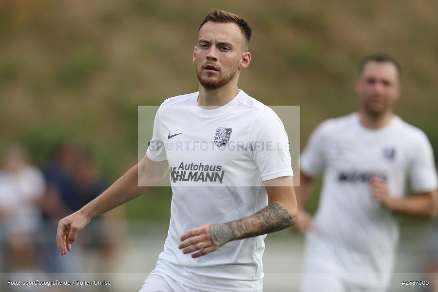 Justin Schulz, Kohlenberg Arena, Fuchsstadt, 20.08.2022, BFV, sport, action, Fussball, August 2022, Saison 2022/2023, 8. Spieltag, Landesliga Nordwest, TSV, FCF, TSV Karlburg, FC Fuchsstadt - Bild-ID: 2337500 Justin Schulz, Kohlenberg Arena, Fuchsstadt, 20.08.2022, BFV, sport, action, Fussball, August 2022, Saison 2022/2023, 8. Spieltag, Landesliga Nordwest, TSV, FCF, TSV Karlburg, FC Fuchsstadt - Bild-ID: 2337500