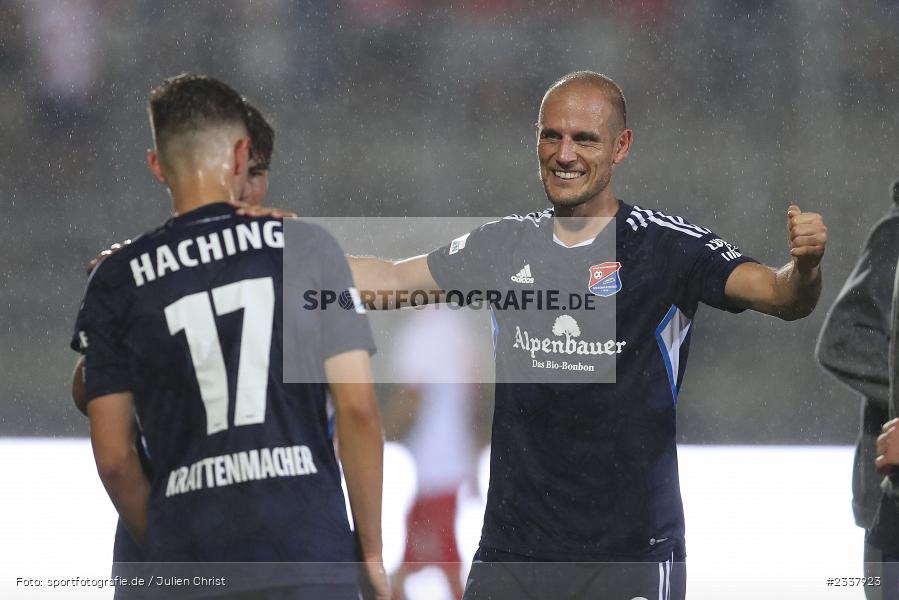 Manuel Stiefler, FLYERALARM Arena, Würzburg, 26.08.2022, BFV, sport, action, Fussball, August 2022, Saison 2022/2023, 9. Spieltag, Regionalliga Bayern, UHA, FWK, SpVgg Unterhaching, FC Würzburger Kickers - Bild-ID: 2337923