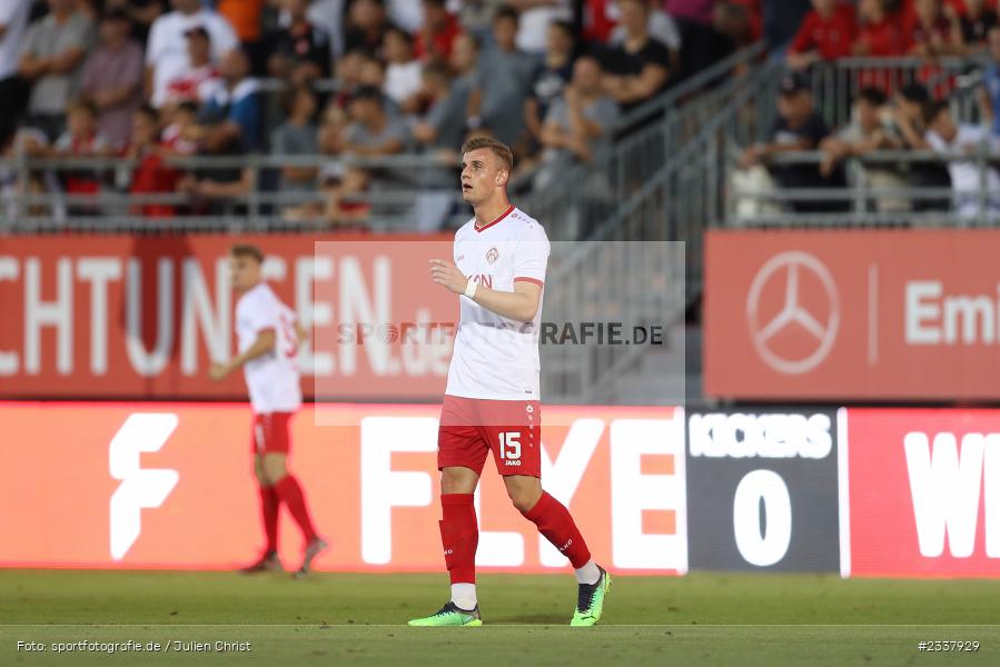 Felix Göttlicher, FLYERALARM Arena, Würzburg, 26.08.2022, BFV, sport, action, Fussball, August 2022, Saison 2022/2023, 9. Spieltag, Regionalliga Bayern, UHA, FWK, SpVgg Unterhaching, FC Würzburger Kickers - Bild-ID: 2337929