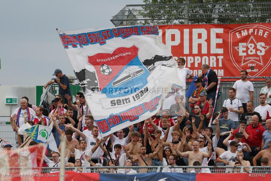 Stimmung, Fans, Fahne, FLYERALARM Arena, Würzburg, 26.08.2022, BFV, sport, action, Fussball, August 2022, Saison 2022/2023, 9. Spieltag, Regionalliga Bayern, UHA, FWK, SpVgg Unterhaching, FC Würzburger Kickers - Bild-ID: 2337932