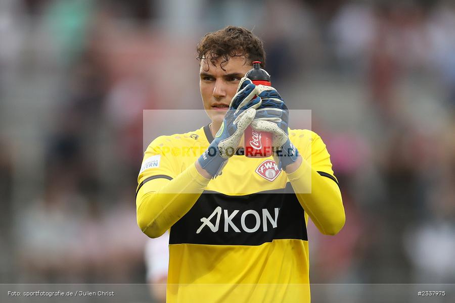 Marc Richter, FLYERALARM Arena, Würzburg, 26.08.2022, BFV, sport, action, Fussball, August 2022, Saison 2022/2023, 9. Spieltag, Regionalliga Bayern, UHA, FWK, SpVgg Unterhaching, FC Würzburger Kickers - Bild-ID: 2337975