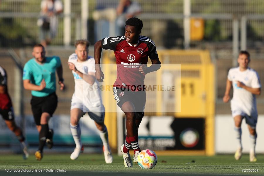 Bryang Kayo, Stadion am Schönbusch, Aschaffenburg, 02.09.2022, BFV, sport, action, Fussball, August 2022, Saison 2022/2023, 9. Spieltag, Regionalliga Bayern, FCN, SVA, 1. FC Nürnberg II, SV Viktoria Aschaffenburg - Bild-ID: 2338389