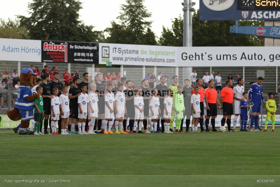 Einlaufkinder, Stadion am Schönbusch, Aschaffenburg, 06.09.2022, BFV, sport, action, Fussball, September 2022, Saison 2022/2023, BFV-Verbandspokal, Landespokal Bayern, Achtelfinale, Toto-Pokal, FC05, SVA, 1. FC Schweinfurt, SV Viktoria Aschaffenburg - Bild-ID: 2338745