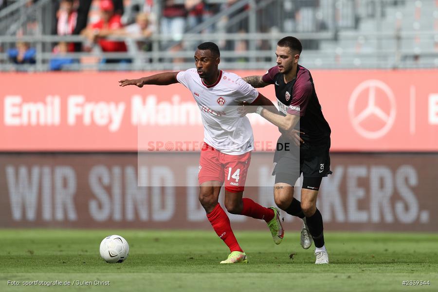 Saliou Sané, FLYERALARM Arena, Würzburg, 10.09.2022, BFV, sport, action, Fussball, September 2022, 11. Spieltag, Saison 2022/2023, Regionalliga Bayern, TSV, FWK, TSV Buchbach, FC Würzburger Kickers - Bild-ID: 2339344 Saliou Sané, FLYERALARM Arena, Würzburg, 10.09.2022, BFV, sport, action, Fussball, September 2022, 11. Spieltag, Saison 2022/2023, Regionalliga Bayern, TSV, FWK, TSV Buchbach, FC Würzburger Kickers - Bild-ID: 2339344