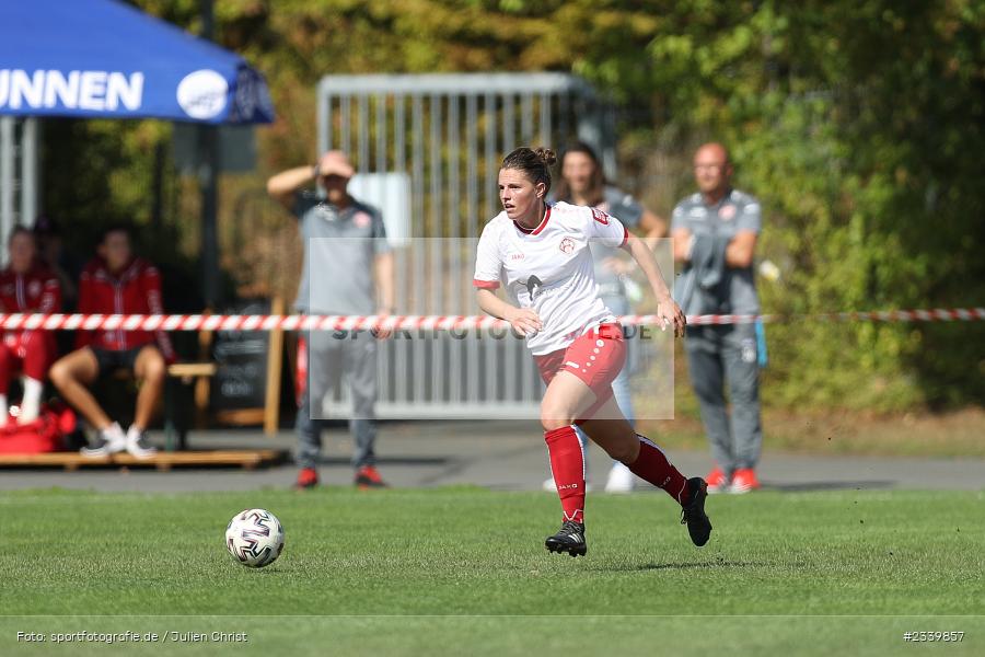 Meike Bohn, Sportpark-Heuchelhof, Würzburg, 11.09.2022, BFV, sport, action, Fussball, September 2022, Saison 2022/2023, Frauen Bayernliga, 2. Spieltag, EBI, FWK, SpVgg Germania Ebing, FC Würzburger Kickers - Bild-ID: 2339857 Meike Bohn, Sportpark-Heuchelhof, Würzburg, 11.09.2022, BFV, sport, action, Fussball, September 2022, Saison 2022/2023, Frauen Bayernliga, 2. Spieltag, EBI, FWK, SpVgg Germania Ebing, FC Würzburger Kickers - Bild-ID: 2339857