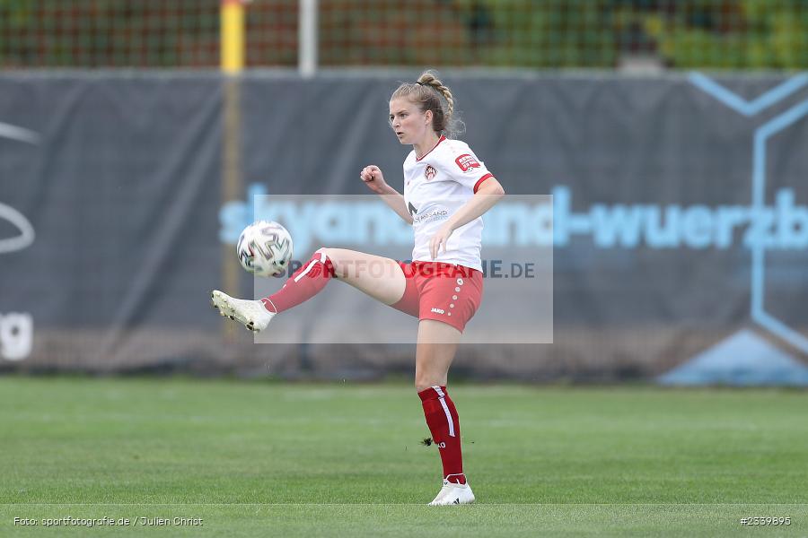 Anna Horwath, Sportpark-Heuchelhof, Würzburg, 11.09.2022, BFV, sport, action, Fussball, September 2022, Saison 2022/2023, Frauen Bayernliga, 2. Spieltag, EBI, FWK, SpVgg Germania Ebing, FC Würzburger Kickers - Bild-ID: 2339895 Anna Horwath, Sportpark-Heuchelhof, Würzburg, 11.09.2022, BFV, sport, action, Fussball, September 2022, Saison 2022/2023, Frauen Bayernliga, 2. Spieltag, EBI, FWK, SpVgg Germania Ebing, FC Würzburger Kickers - Bild-ID: 2339895