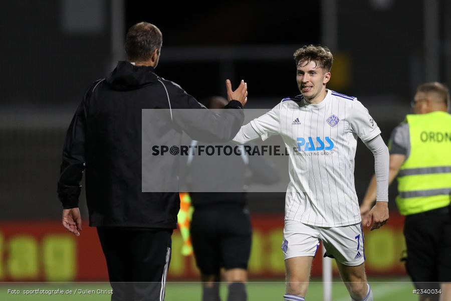 Benedict Laverty, Stadion am Schönbusch, Aschaffenburg, 16.09.2022, BFV, sport, action, Fussball, September 2022, Saison 2022/2023, 12. Spieltag, 4. Liga, Regionalliga Bayern, VFB, SVA, VfB Eichstätt, SV Viktoria Aschaffenburg - Bild-ID: 2340034 Benedict Laverty, Stadion am Schönbusch, Aschaffenburg, 16.09.2022, BFV, sport, action, Fussball, September 2022, Saison 2022/2023, 12. Spieltag, 4. Liga, Regionalliga Bayern, VFB, SVA, VfB Eichstätt, SV Viktoria Aschaffenburg - Bild-ID: 2340034