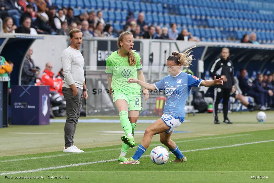 Lynn Wilms, PreZero Arena, Sinsheim, 24.09.2022, DFB, sport, action, Fussball, September 2022, Saison 2022/2023, 2. Spieltag, Die Liga, FLYERALARM Frauen-Bundesliga, VFL, TSG, VfL Wolfsburg, TSG Hoffenheim - Bild-ID: 2340494