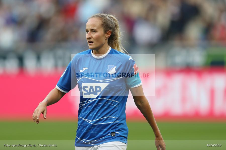 Fabienne Dongus, PreZero Arena, Sinsheim, 24.09.2022, DFB, sport, action, Fussball, September 2022, Saison 2022/2023, 2. Spieltag, Die Liga, FLYERALARM Frauen-Bundesliga, VFL, TSG, VfL Wolfsburg, TSG Hoffenheim - Bild-ID: 2340500 Fabienne Dongus, PreZero Arena, Sinsheim, 24.09.2022, DFB, sport, action, Fussball, September 2022, Saison 2022/2023, 2. Spieltag, Die Liga, FLYERALARM Frauen-Bundesliga, VFL, TSG, VfL Wolfsburg, TSG Hoffenheim - Bild-ID: 2340500
