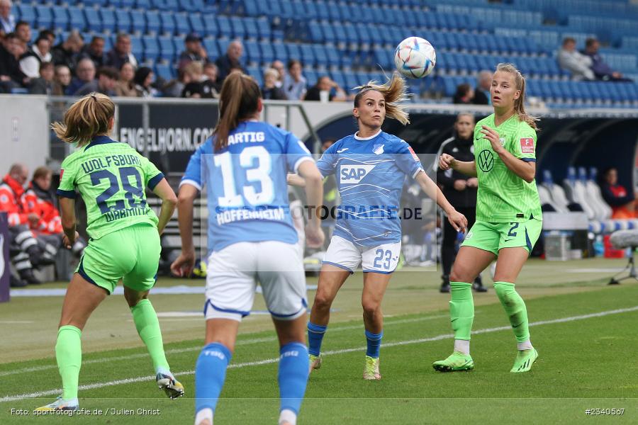 Ereleta Memeti, PreZero Arena, Sinsheim, 24.09.2022, DFB, sport, action, Fussball, September 2022, Saison 2022/2023, 2. Spieltag, Die Liga, FLYERALARM Frauen-Bundesliga, VFL, TSG, VfL Wolfsburg, TSG Hoffenheim - Bild-ID: 2340567