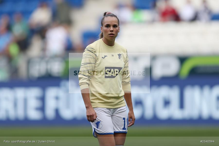 Julia Hickelsberger-Füller, PreZero Arena, Sinsheim, 24.09.2022, DFB, sport, action, Fussball, September 2022, Saison 2022/2023, 2. Spieltag, Die Liga, FLYERALARM Frauen-Bundesliga, VFL, TSG, VfL Wolfsburg, TSG Hoffenheim - Bild-ID: 2340594 Julia Hickelsberger-Füller, PreZero Arena, Sinsheim, 24.09.2022, DFB, sport, action, Fussball, September 2022, Saison 2022/2023, 2. Spieltag, Die Liga, FLYERALARM Frauen-Bundesliga, VFL, TSG, VfL Wolfsburg, TSG Hoffenheim - Bild-ID: 2340594
