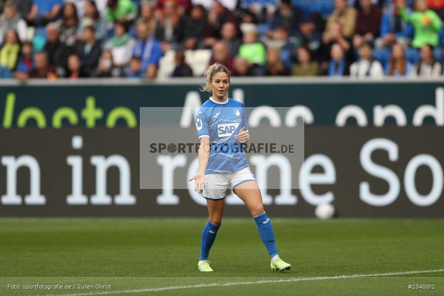 Hände, Arme, gestikuliert, Luana Bühler, PreZero Arena, Sinsheim, 24.09.2022, DFB, sport, action, Fussball, September 2022, Saison 2022/2023, 2. Spieltag, Die Liga, FLYERALARM Frauen-Bundesliga, VFL, TSG, VfL Wolfsburg, TSG Hoffenheim - Bild-ID: 2340612 Hände, Arme, gestikuliert, Luana Bühler, PreZero Arena, Sinsheim, 24.09.2022, DFB, sport, action, Fussball, September 2022, Saison 2022/2023, 2. Spieltag, Die Liga, FLYERALARM Frauen-Bundesliga, VFL, TSG, VfL Wolfsburg, TSG Hoffenheim - Bild-ID: 2340612