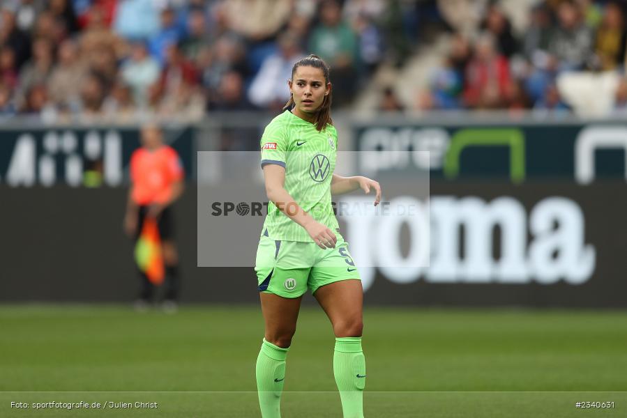 Lena Oberdorf, PreZero Arena, Sinsheim, 24.09.2022, DFB, sport, action, Fussball, September 2022, Saison 2022/2023, 2. Spieltag, Die Liga, FLYERALARM Frauen-Bundesliga, VFL, TSG, VfL Wolfsburg, TSG Hoffenheim - Bild-ID: 2340631 Lena Oberdorf, PreZero Arena, Sinsheim, 24.09.2022, DFB, sport, action, Fussball, September 2022, Saison 2022/2023, 2. Spieltag, Die Liga, FLYERALARM Frauen-Bundesliga, VFL, TSG, VfL Wolfsburg, TSG Hoffenheim - Bild-ID: 2340631