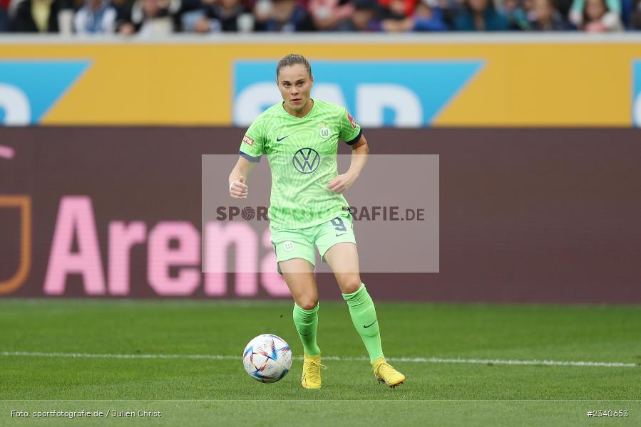 Ewa Pajor, PreZero Arena, Sinsheim, 24.09.2022, DFB, sport, action, Fussball, September 2022, Saison 2022/2023, 2. Spieltag, Die Liga, FLYERALARM Frauen-Bundesliga, VFL, TSG, VfL Wolfsburg, TSG Hoffenheim - Bild-ID: 2340653