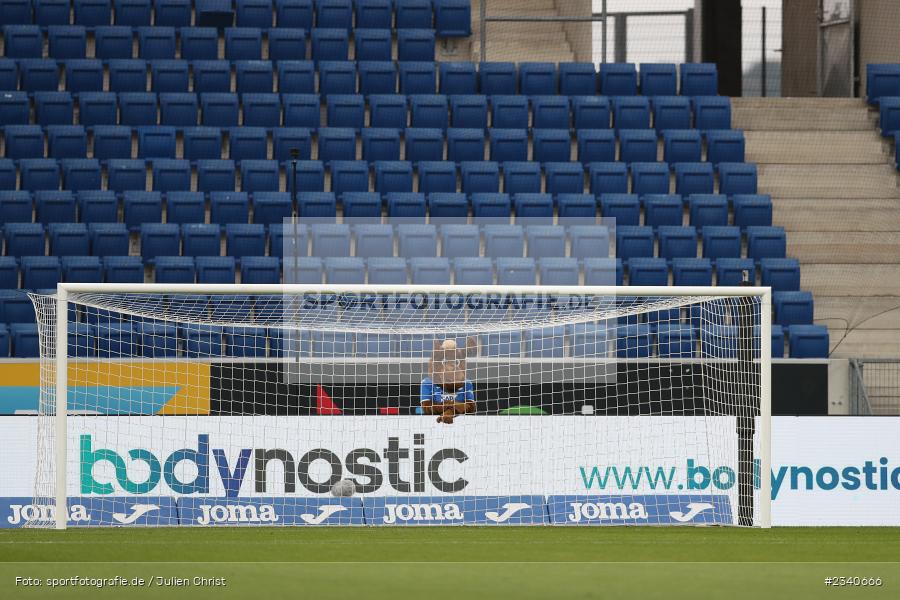Maskottchen, PreZero Arena, Sinsheim, 24.09.2022, DFB, sport, action, Fussball, September 2022, Saison 2022/2023, 2. Spieltag, Die Liga, FLYERALARM Frauen-Bundesliga, VFL, TSG, VfL Wolfsburg, TSG Hoffenheim - Bild-ID: 2340666