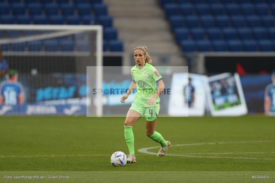 Kathrin Hendrich, PreZero Arena, Sinsheim, 24.09.2022, DFB, sport, action, Fussball, September 2022, Saison 2022/2023, 2. Spieltag, Die Liga, FLYERALARM Frauen-Bundesliga, VFL, TSG, VfL Wolfsburg, TSG Hoffenheim - Bild-ID: 2340676 Kathrin Hendrich, PreZero Arena, Sinsheim, 24.09.2022, DFB, sport, action, Fussball, September 2022, Saison 2022/2023, 2. Spieltag, Die Liga, FLYERALARM Frauen-Bundesliga, VFL, TSG, VfL Wolfsburg, TSG Hoffenheim - Bild-ID: 2340676