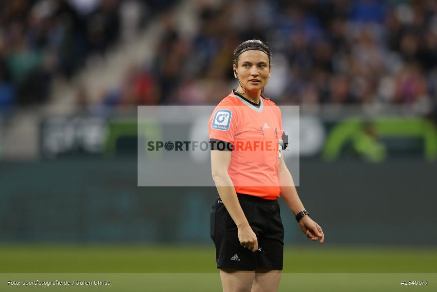 Angelika Söder, PreZero Arena, Sinsheim, 24.09.2022, DFB, sport, action, Fussball, September 2022, Saison 2022/2023, 2. Spieltag, Die Liga, FLYERALARM Frauen-Bundesliga, VFL, TSG, VfL Wolfsburg, TSG Hoffenheim - Bild-ID: 2340679