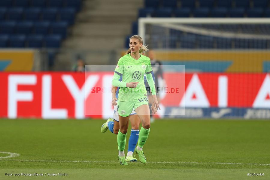 Jule Brand, PreZero Arena, Sinsheim, 24.09.2022, DFB, sport, action, Fussball, September 2022, Saison 2022/2023, 2. Spieltag, Die Liga, FLYERALARM Frauen-Bundesliga, VFL, TSG, VfL Wolfsburg, TSG Hoffenheim - Bild-ID: 2340684