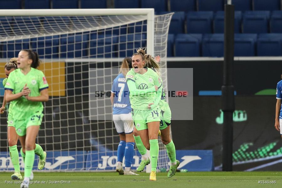 Jill Roord, PreZero Arena, Sinsheim, 24.09.2022, DFB, sport, action, Fussball, September 2022, Saison 2022/2023, 2. Spieltag, Die Liga, FLYERALARM Frauen-Bundesliga, VFL, TSG, VfL Wolfsburg, TSG Hoffenheim - Bild-ID: 2340685 Jill Roord, PreZero Arena, Sinsheim, 24.09.2022, DFB, sport, action, Fussball, September 2022, Saison 2022/2023, 2. Spieltag, Die Liga, FLYERALARM Frauen-Bundesliga, VFL, TSG, VfL Wolfsburg, TSG Hoffenheim - Bild-ID: 2340685