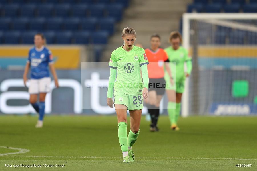 Jule Brand, PreZero Arena, Sinsheim, 24.09.2022, DFB, sport, action, Fussball, September 2022, Saison 2022/2023, 2. Spieltag, Die Liga, FLYERALARM Frauen-Bundesliga, VFL, TSG, VfL Wolfsburg, TSG Hoffenheim - Bild-ID: 2340687