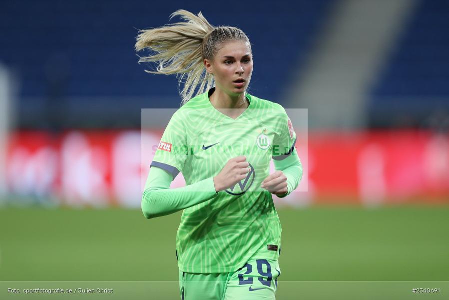 Jule Brand, PreZero Arena, Sinsheim, 24.09.2022, DFB, sport, action, Fussball, September 2022, Saison 2022/2023, 2. Spieltag, Die Liga, FLYERALARM Frauen-Bundesliga, VFL, TSG, VfL Wolfsburg, TSG Hoffenheim - Bild-ID: 2340691 Jule Brand, PreZero Arena, Sinsheim, 24.09.2022, DFB, sport, action, Fussball, September 2022, Saison 2022/2023, 2. Spieltag, Die Liga, FLYERALARM Frauen-Bundesliga, VFL, TSG, VfL Wolfsburg, TSG Hoffenheim - Bild-ID: 2340691