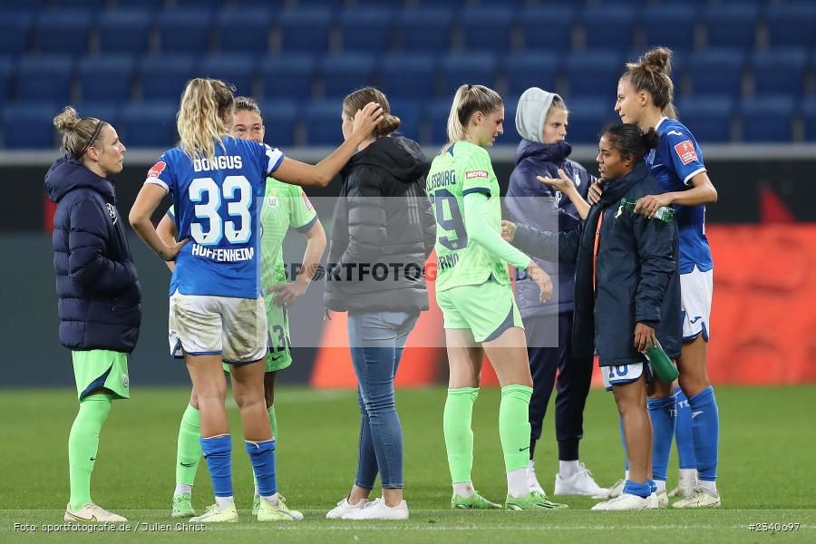 Jule Brand, PreZero Arena, Sinsheim, 24.09.2022, DFB, sport, action, Fussball, September 2022, Saison 2022/2023, 2. Spieltag, Die Liga, FLYERALARM Frauen-Bundesliga, VFL, TSG, VfL Wolfsburg, TSG Hoffenheim - Bild-ID: 2340697 Jule Brand, PreZero Arena, Sinsheim, 24.09.2022, DFB, sport, action, Fussball, September 2022, Saison 2022/2023, 2. Spieltag, Die Liga, FLYERALARM Frauen-Bundesliga, VFL, TSG, VfL Wolfsburg, TSG Hoffenheim - Bild-ID: 2340697